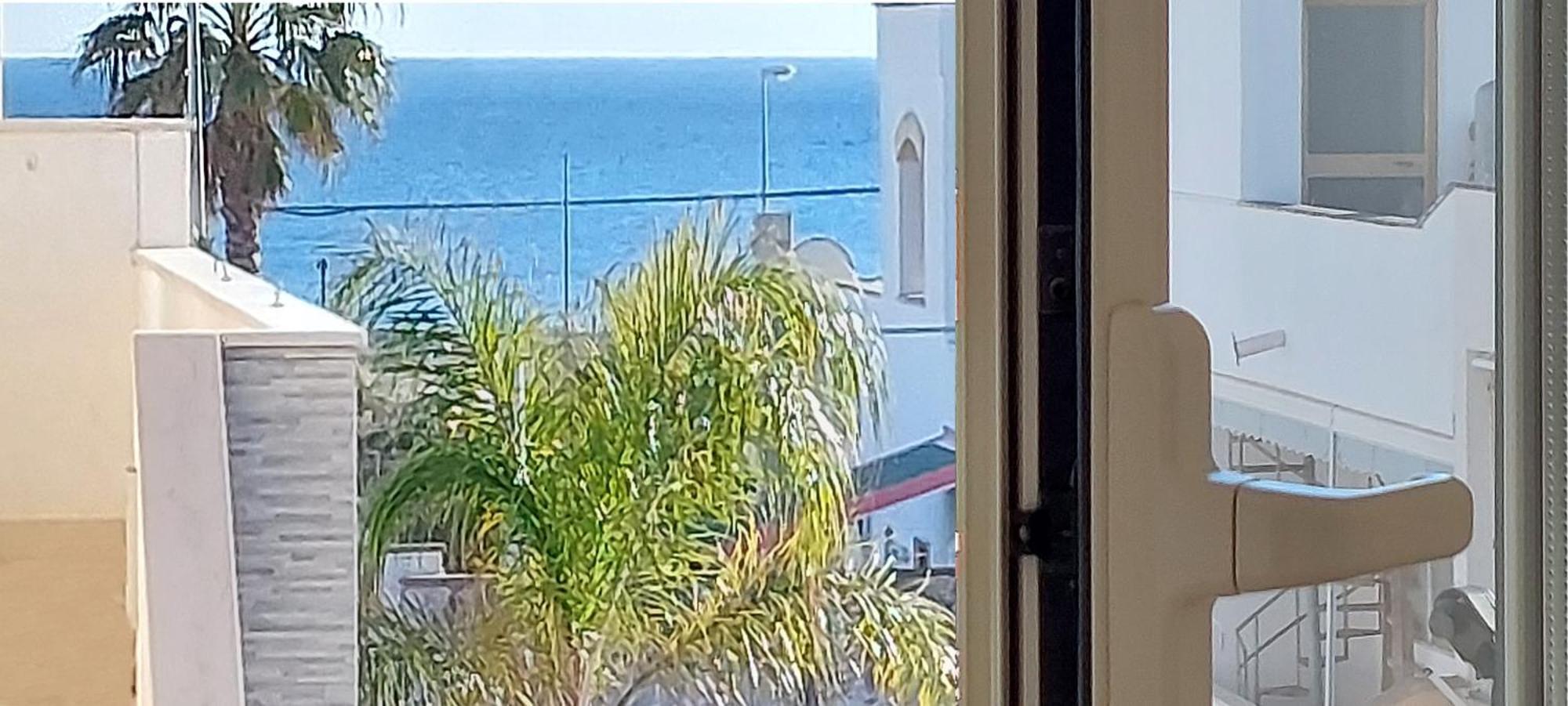 Lovely House Risveglio Fronte Mare Marina Di Pescoluse Luaran gambar